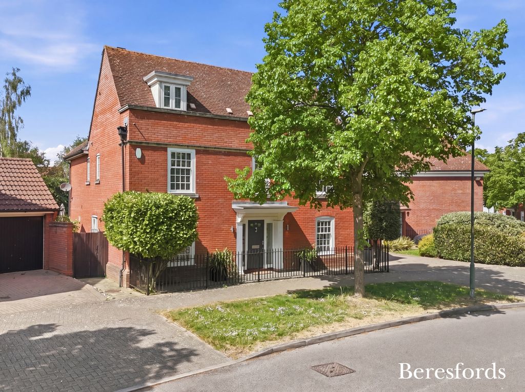Additional image 31 of 5 bed detached house for saleCuckoo Way, Great Notley CM77