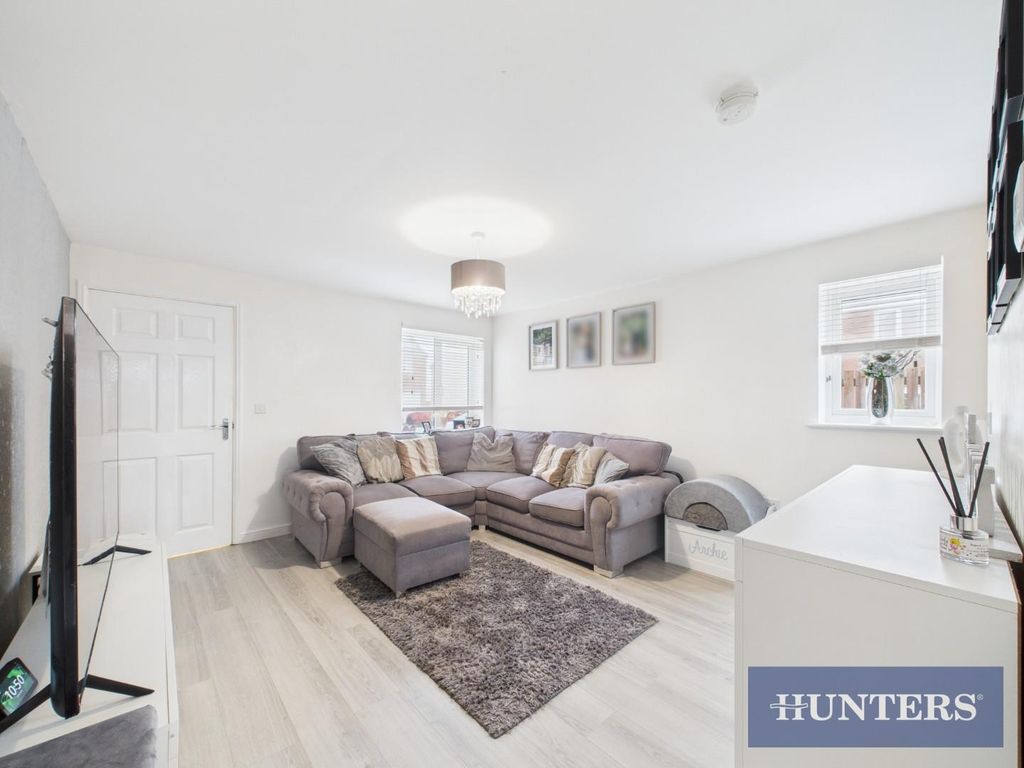 Property photo 2 of 14 Cam01494G0-Pr0487-Still009.Jpg