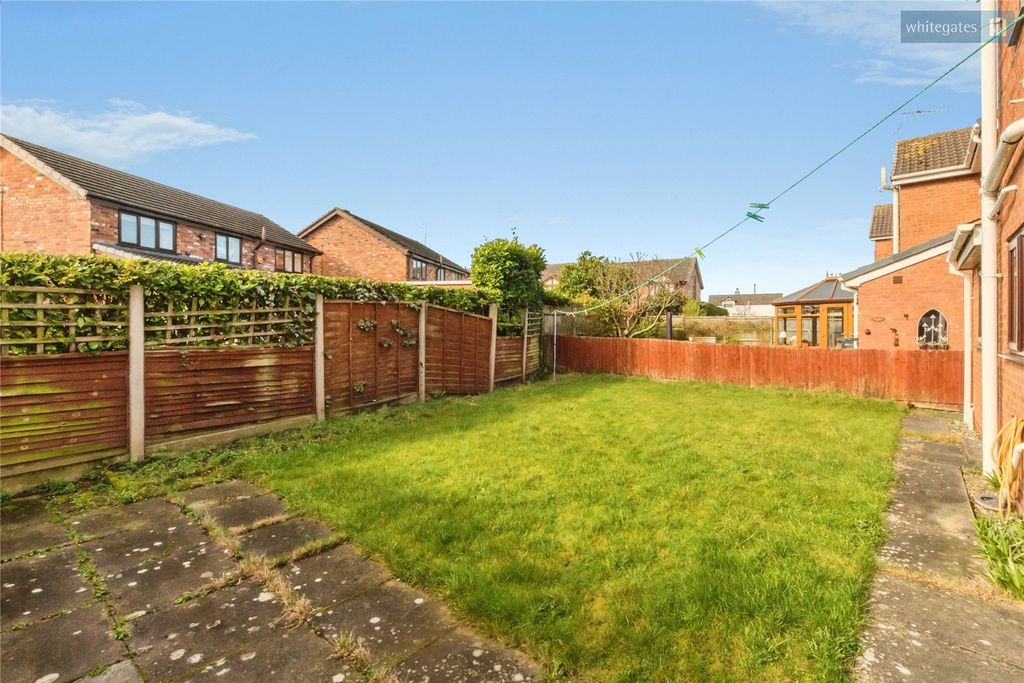 Property photo 2 of 16 Picture No. 18