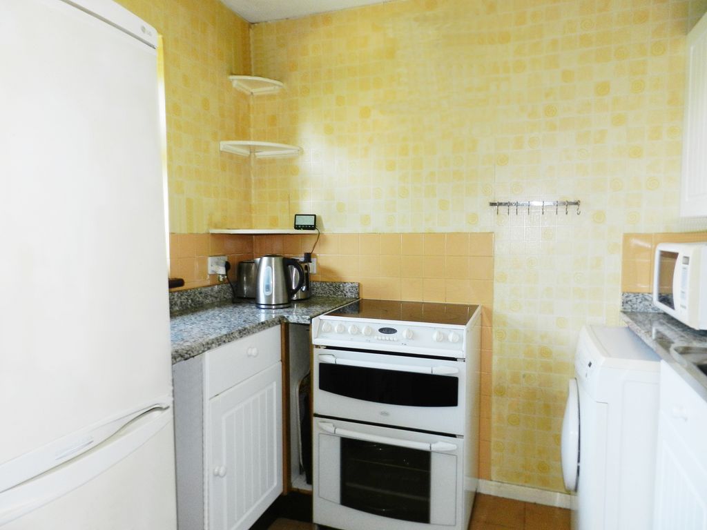 Property photo 3 of 6