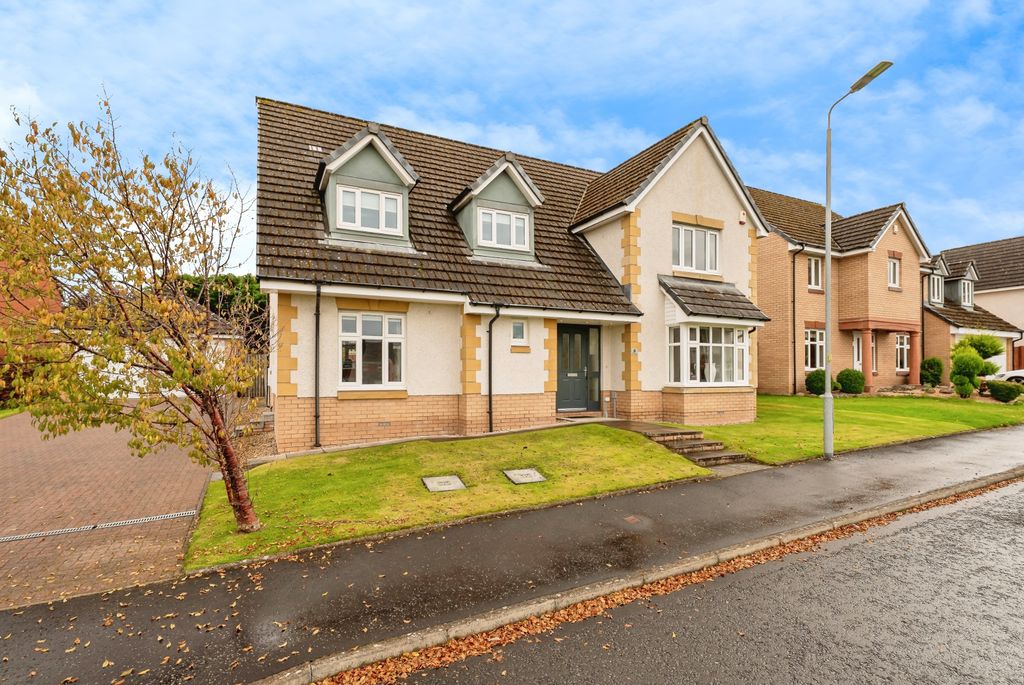 Property photo 1 of 41 6Odonnellgardens-21