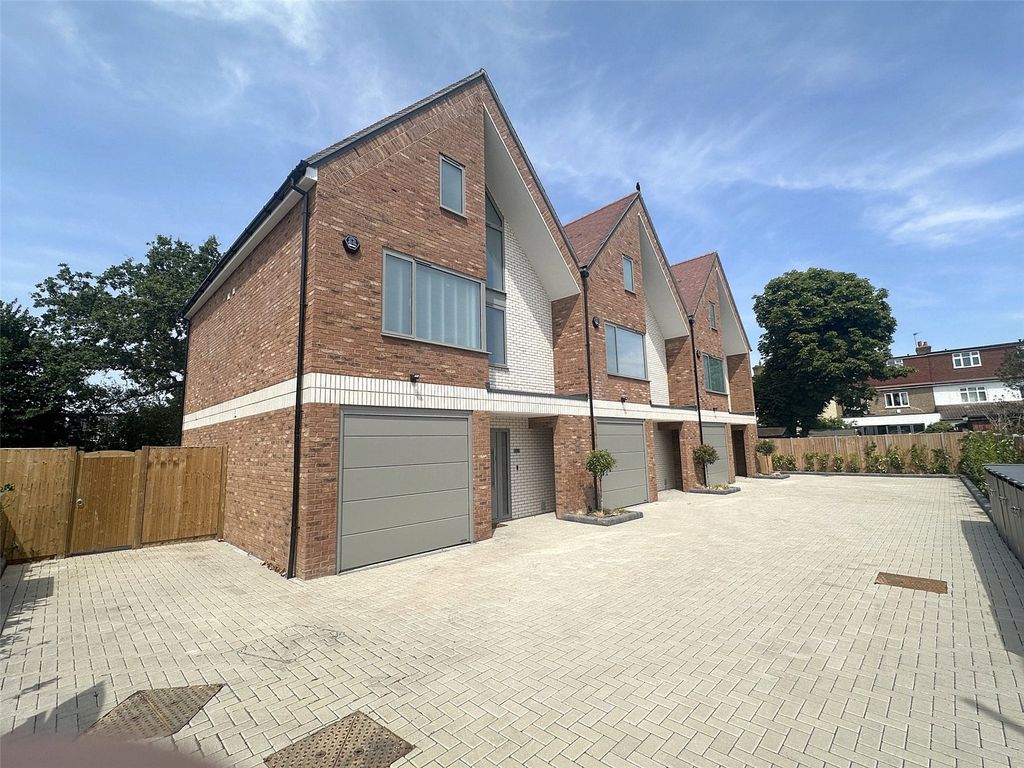 Property photo 1 of 19 Picture No. 28