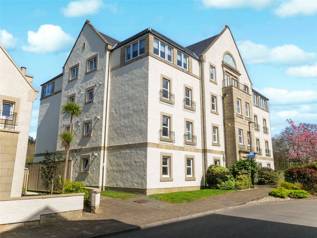 Property photo 1 of 21 Picture No. 03