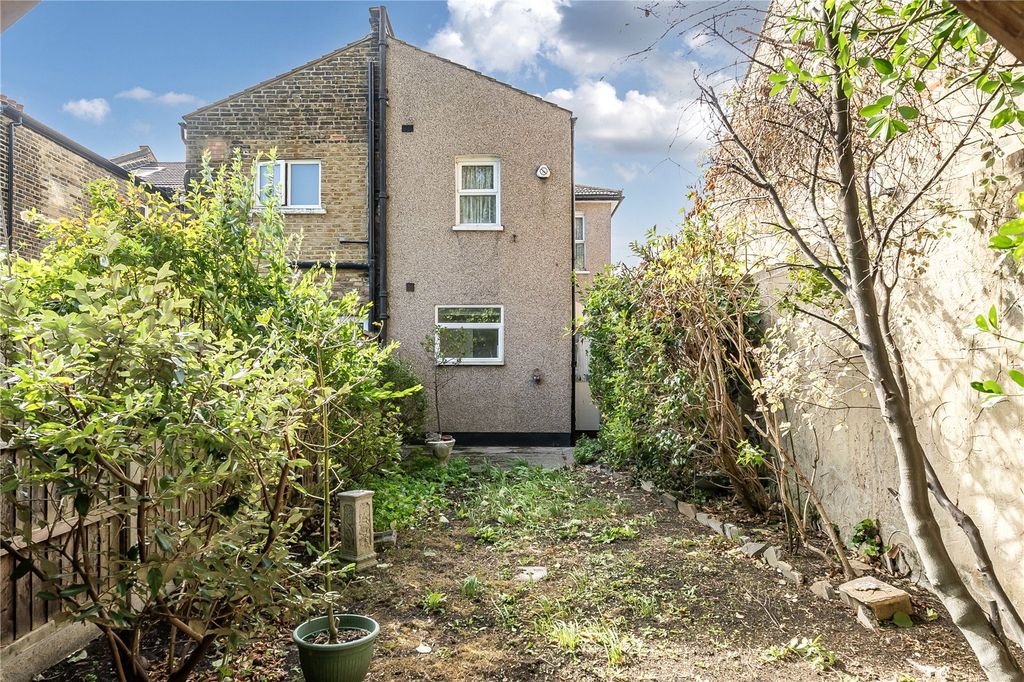 Property photo 2 of 20 Picture No. 03