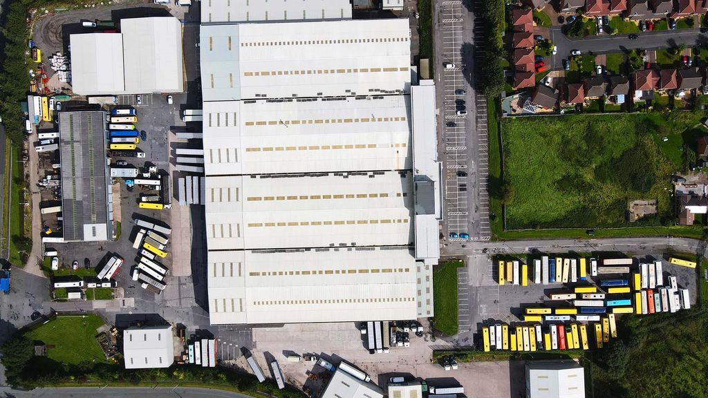 Property photo 2 of 11