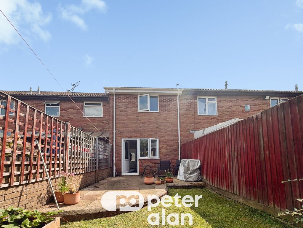 Property photo 3 of 12