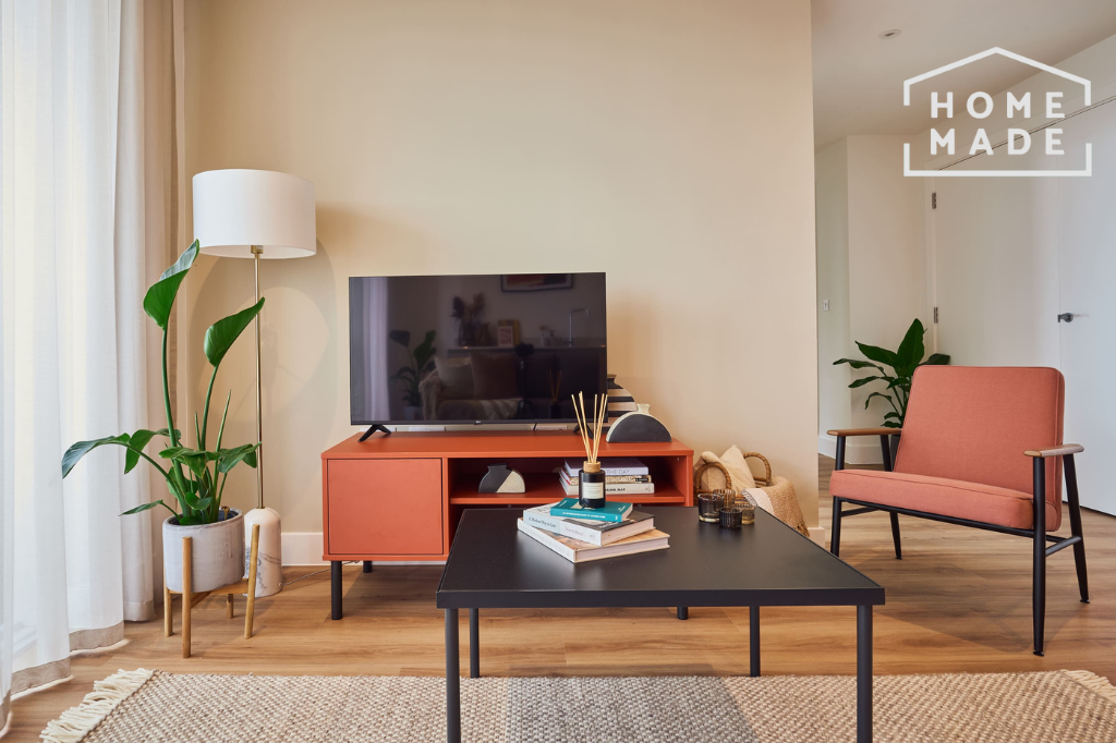 Property photo 2 of 26