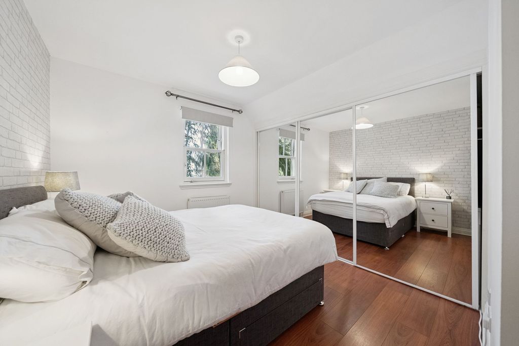 Additional image 12 of 2 bed flat for saleFlat 3 Dalandhui East, Garelochhead, Helensburgh G84