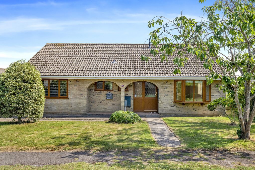 Property photo 1 of 25