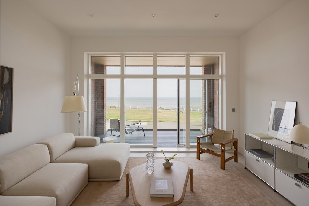 Property photo 1 of 35 349459 - Burlington, Sheringham-83.Jpg