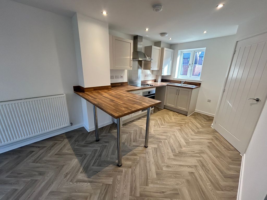 Property photo 3 of 15 Img_6001