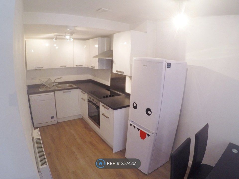 Property photo 2 of 8