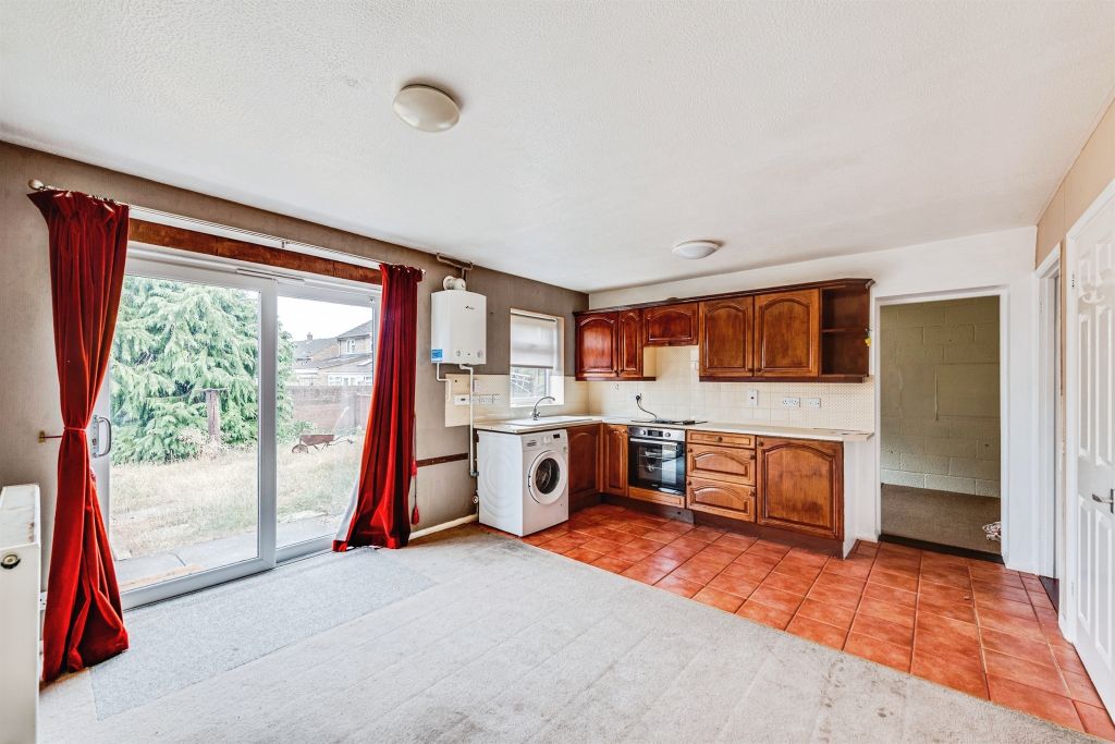 Property photo 2 of 14