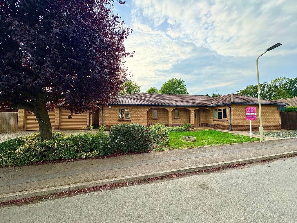 Property photo 1 of 19