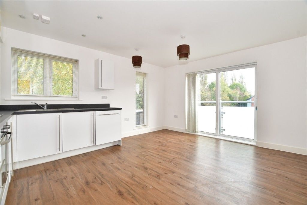 Property photo 3 of 7 Kitchen/Diner