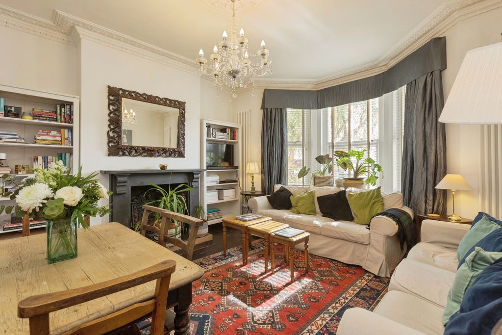 Property photo 2 of 20 Pbox-Img.Jpg