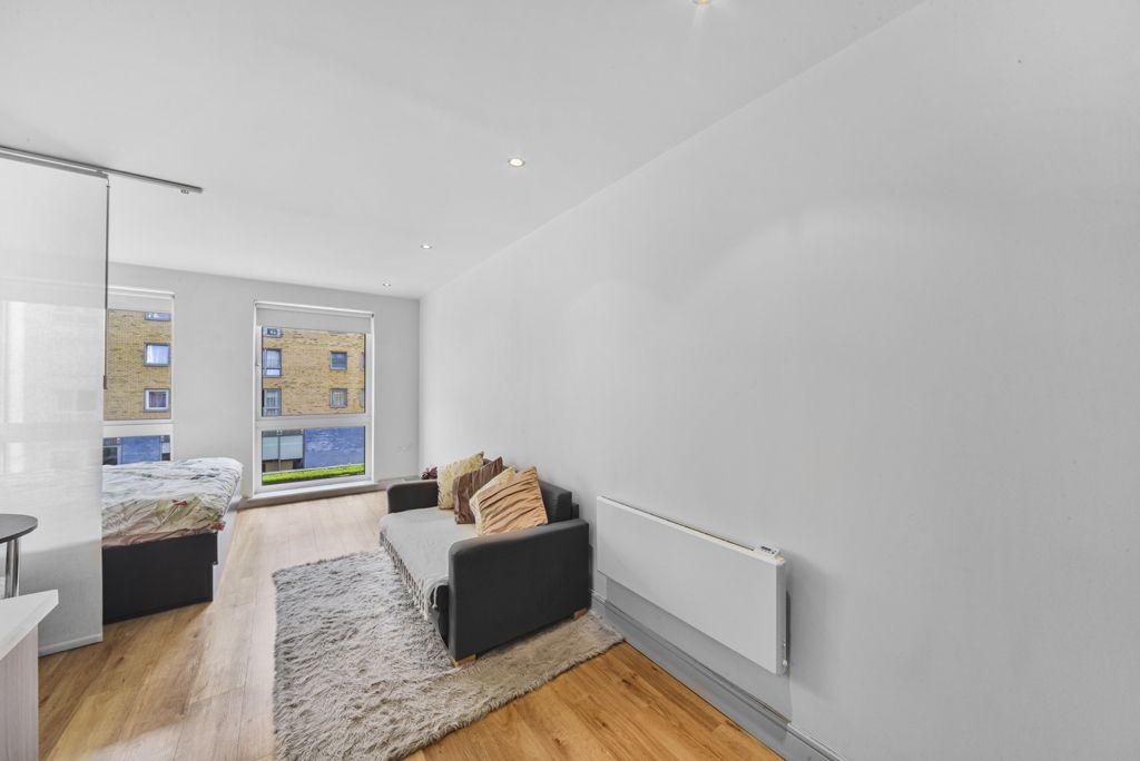 Property photo 3 of 16 Picture No. 09