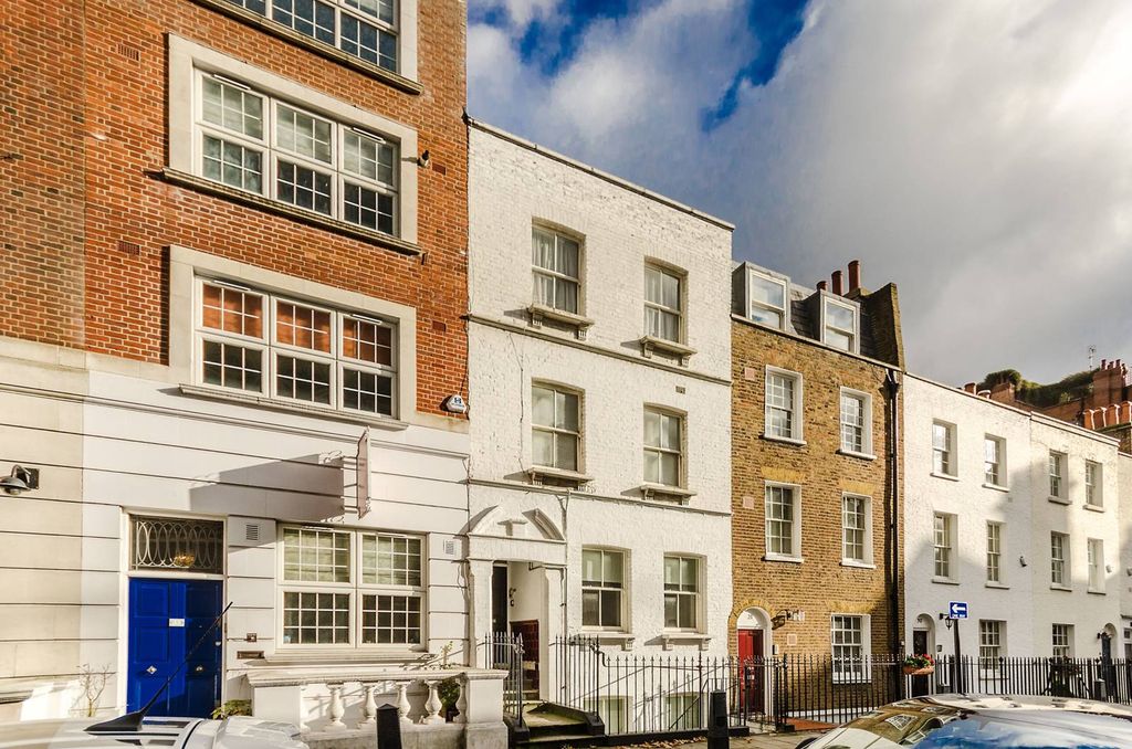 Property photo 2 of 4