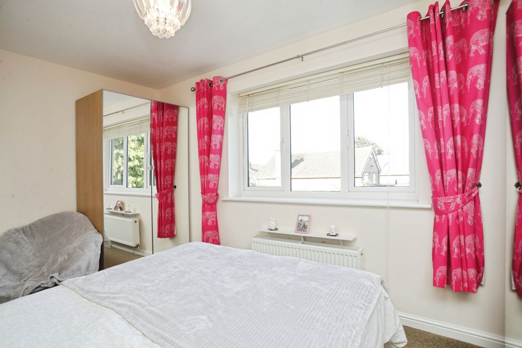 Additional image 17 of 4 bed detached house for saleLionel Close, Nuneaton CV10