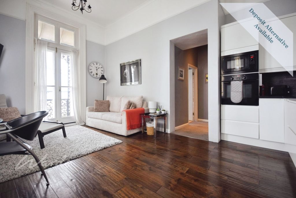 Property photo 1 of 7 Vic House Main Ne...
