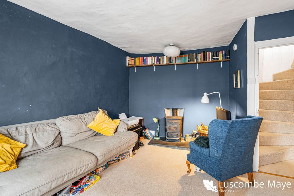 Property photo 3 of 18