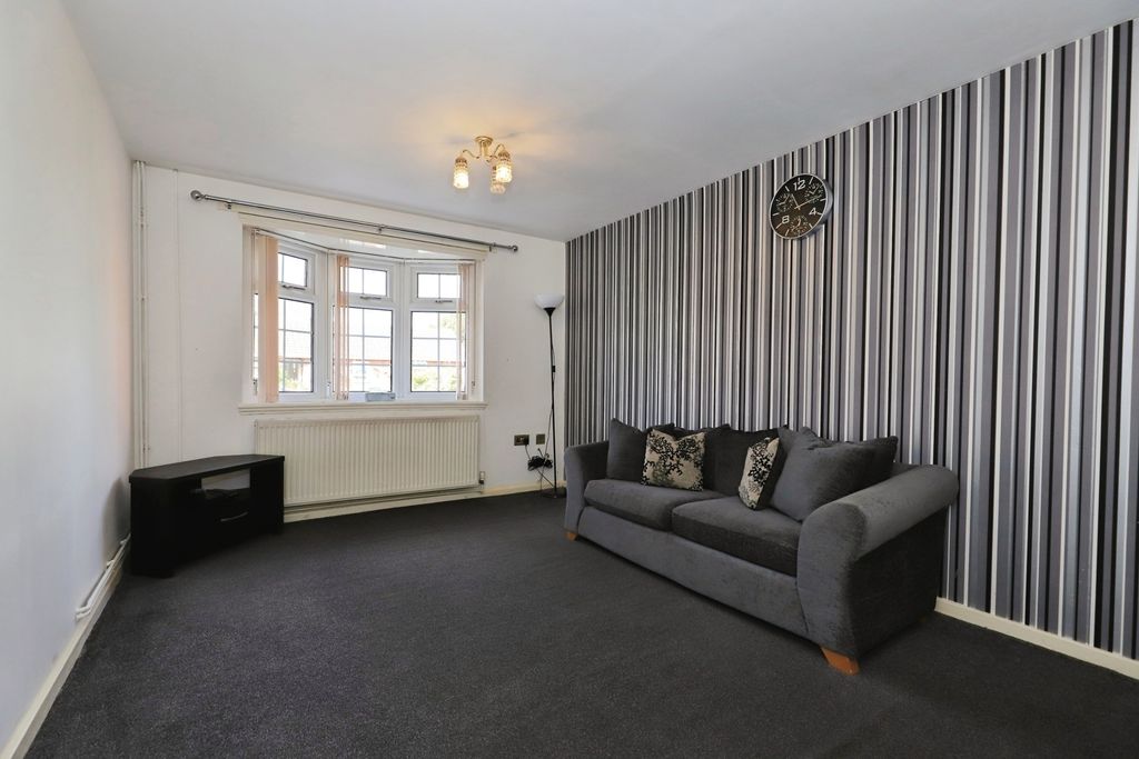 Property photo 3 of 18 Pbox-Img.Jpg