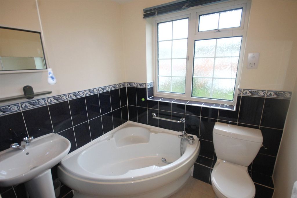 Property photo 2 of 7 Picture No. 02