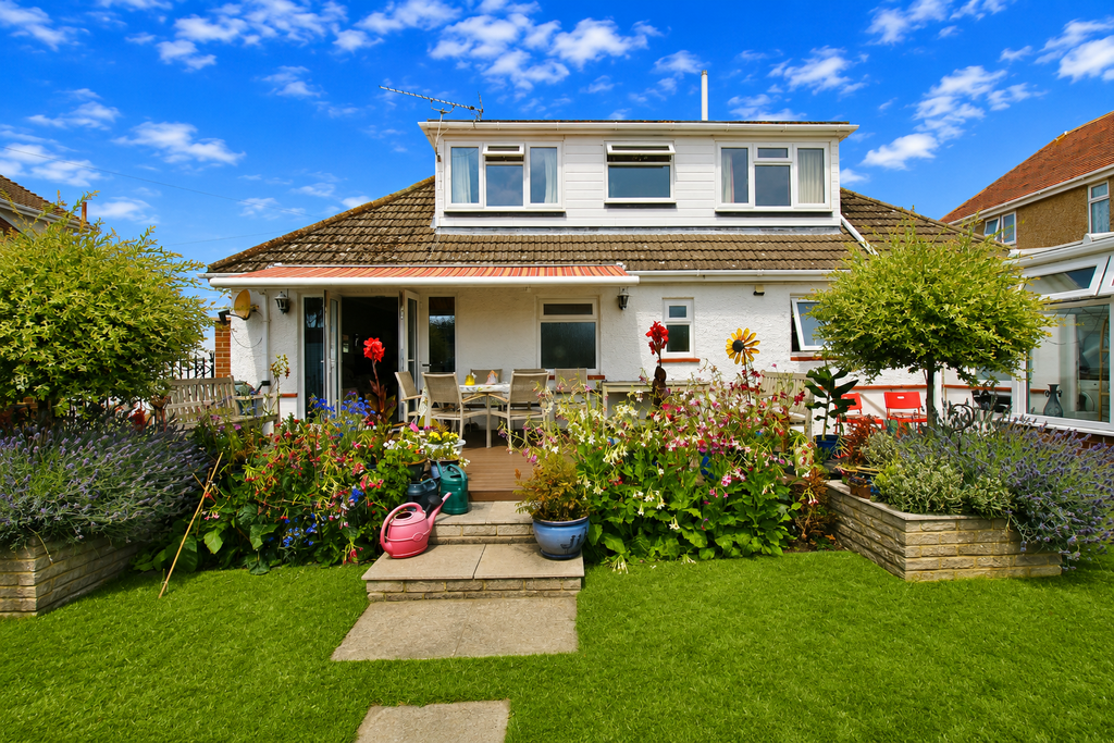 Property photo 1 of 35