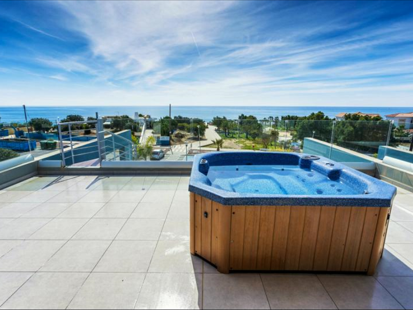 Property photo 3 of 4