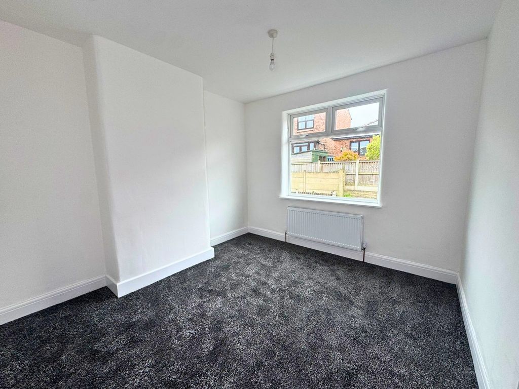 Property photo 3 of 19 Gallery