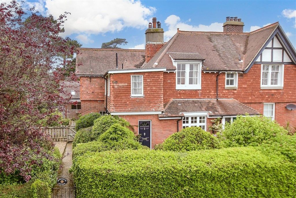 Property photo 3 of 16 External (Web)