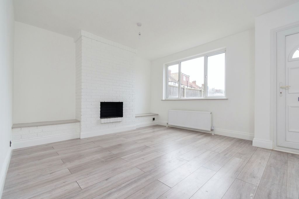 Property photo 2 of 15 Reception Room
