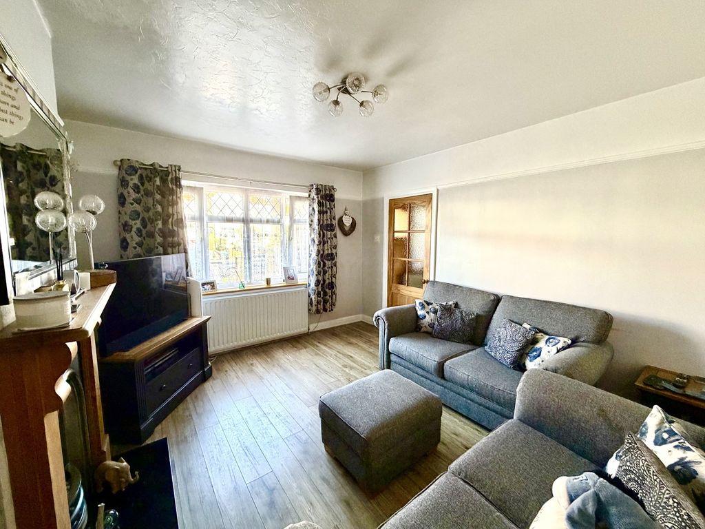 Property photo 2 of 16 Not Specified
