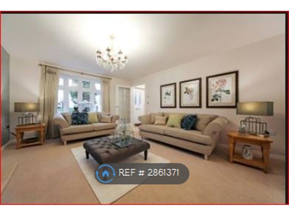 Property photo 1 of 11 Lounge