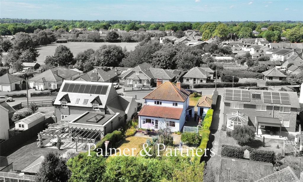 Property photo 2 of 32 Picture No. 06