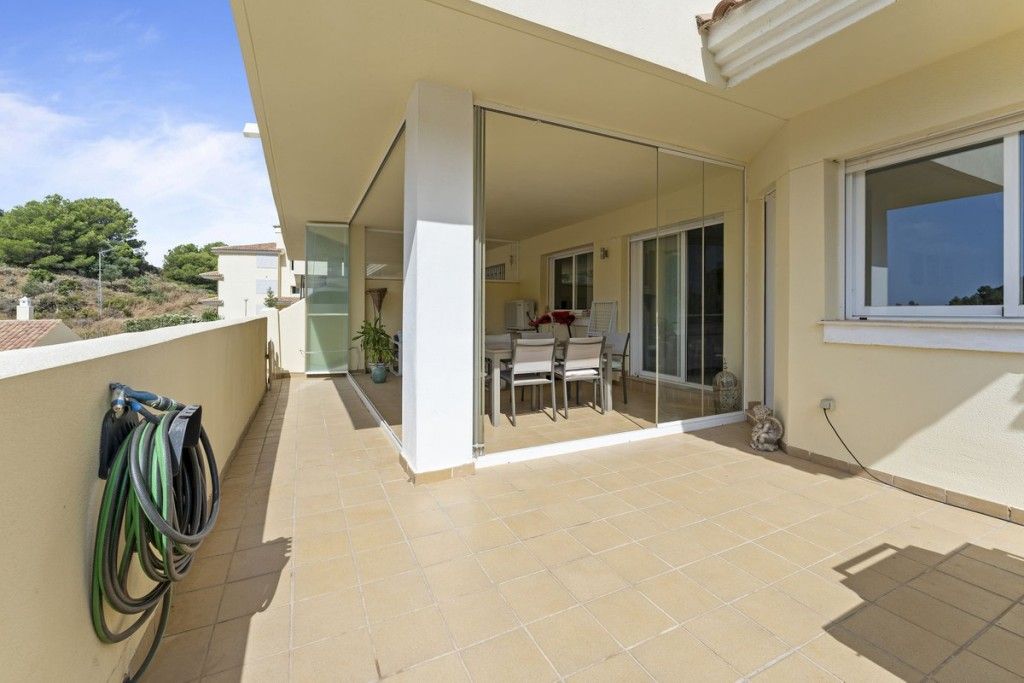 Property photo 3 of 20 Terrace (3)