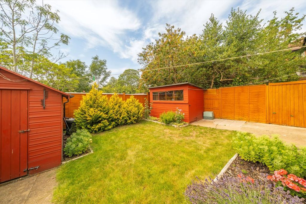 Property photo 2 of 7