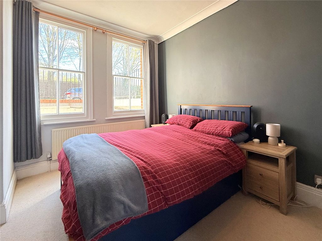 Property photo 2 of 10 Picture No. 23