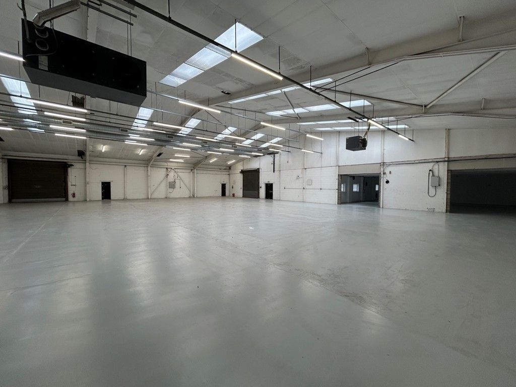 Property photo 3 of 6 Photo 18