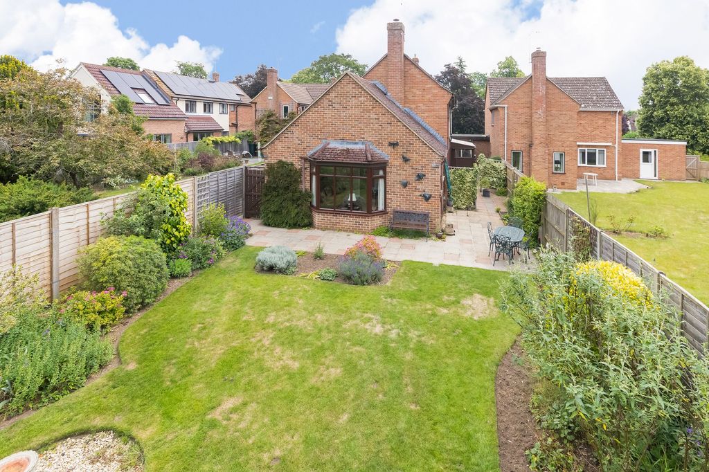 Property photo 1 of 25