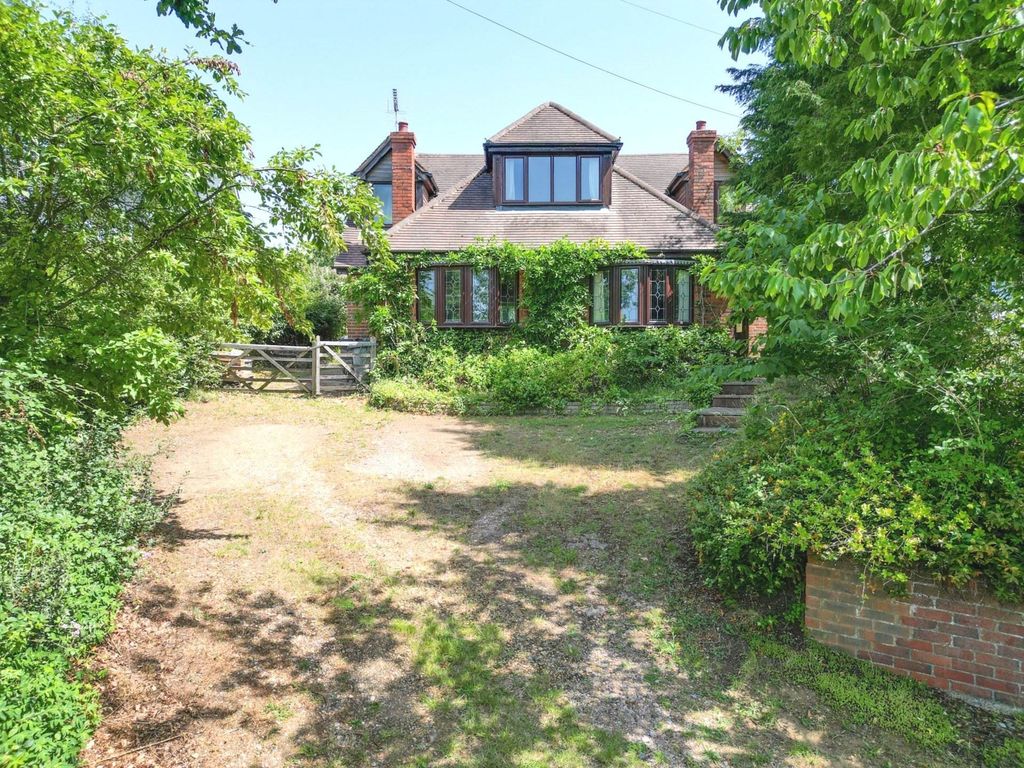 Property photo 1 of 29