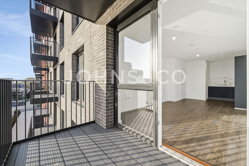 Property photo 2 of 7