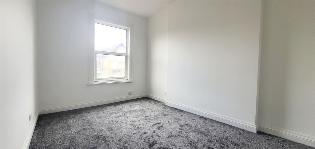 Property photo 2 of 9 20250508_193621.Jpg