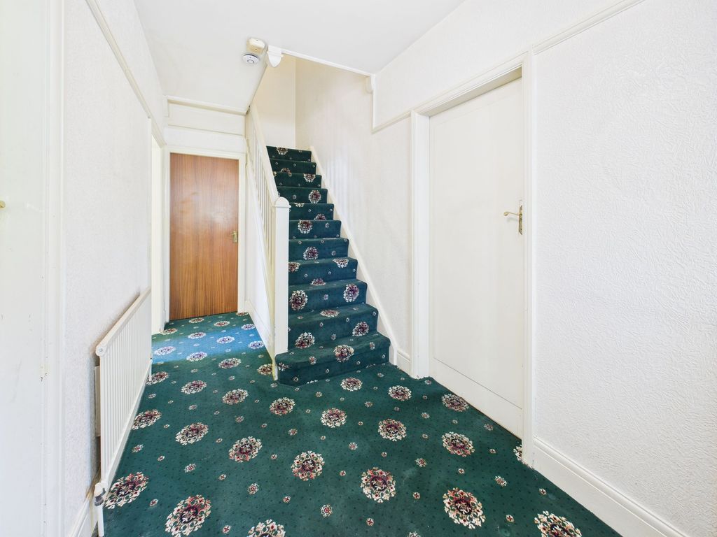 Property photo 3 of 15 Hallway