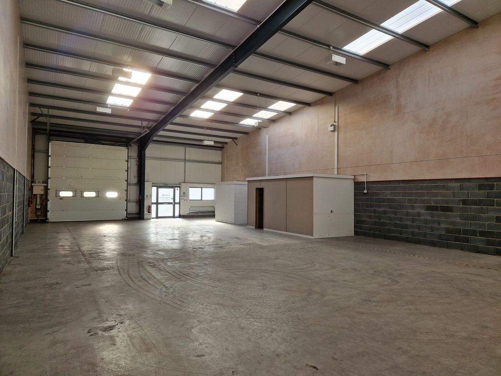 Property photo 2 of 3