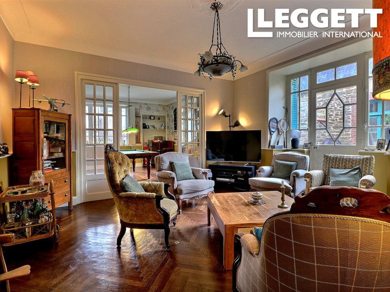 Property photo 2 of 10