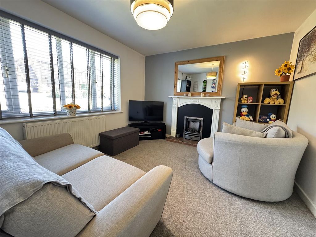 Property photo 2 of 10 Img_7098.Jpg