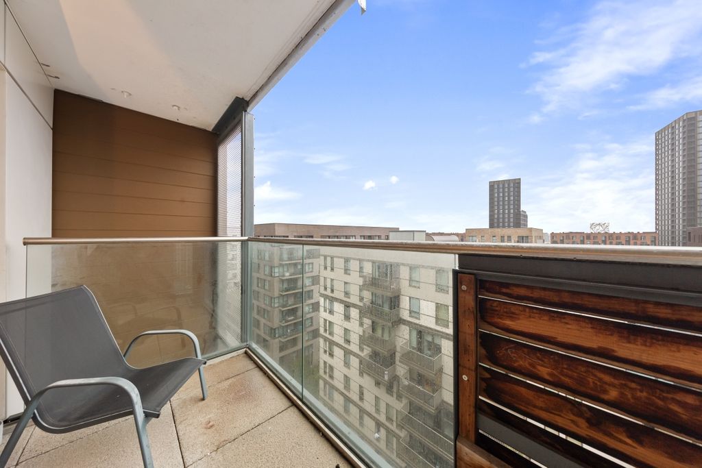 Property photo 3 of 9 094A5674
