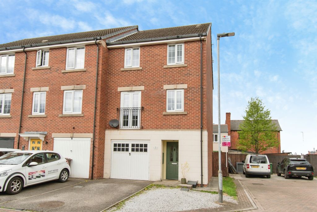 Property photo 1 of 18