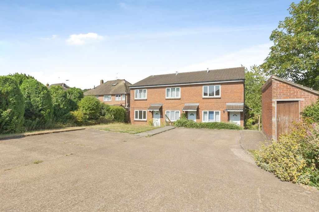 Property photo 1 of 11 Pbox-Img.Jpg